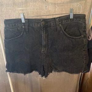 Madewell “the perfect jean short” sz 31